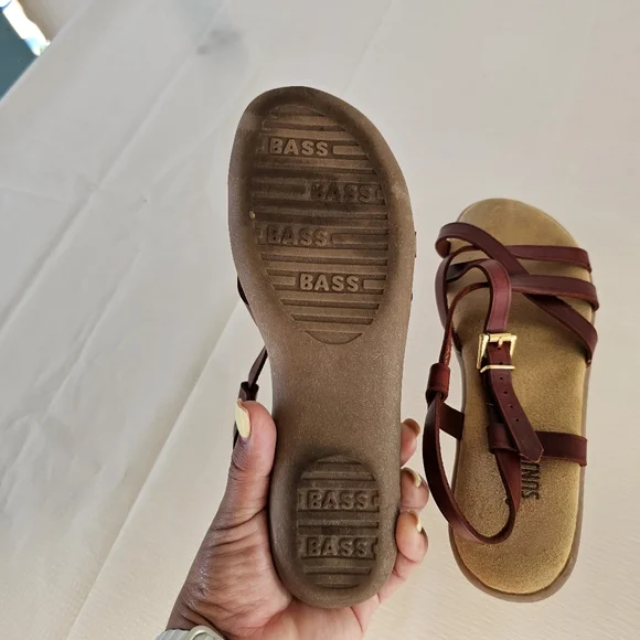 G.H. Bass & Co. Sunjuns Women's Brown Sandals - Picture 6 of 8